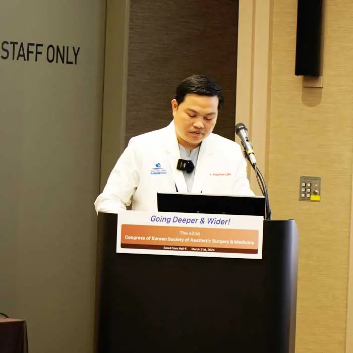 Dr. Cuong attends conference in Korea in 2024